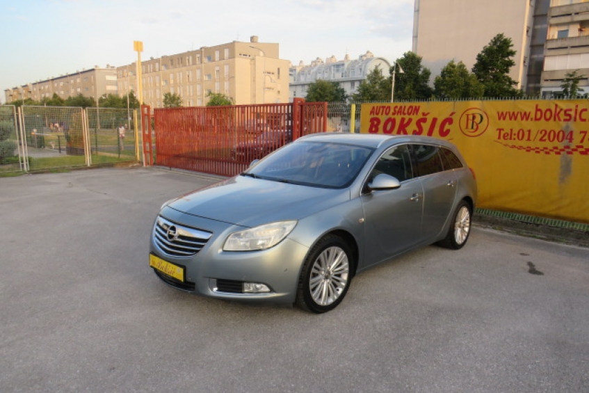 OPEL INSIGNIA 2,0 CDTI COSMO SPORT