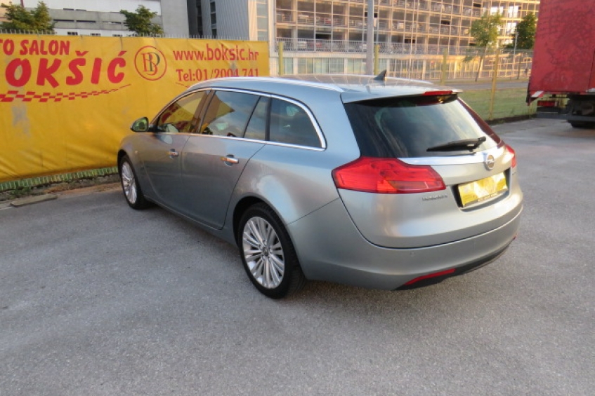 OPEL INSIGNIA 2,0 CDTI COSMO SPORT